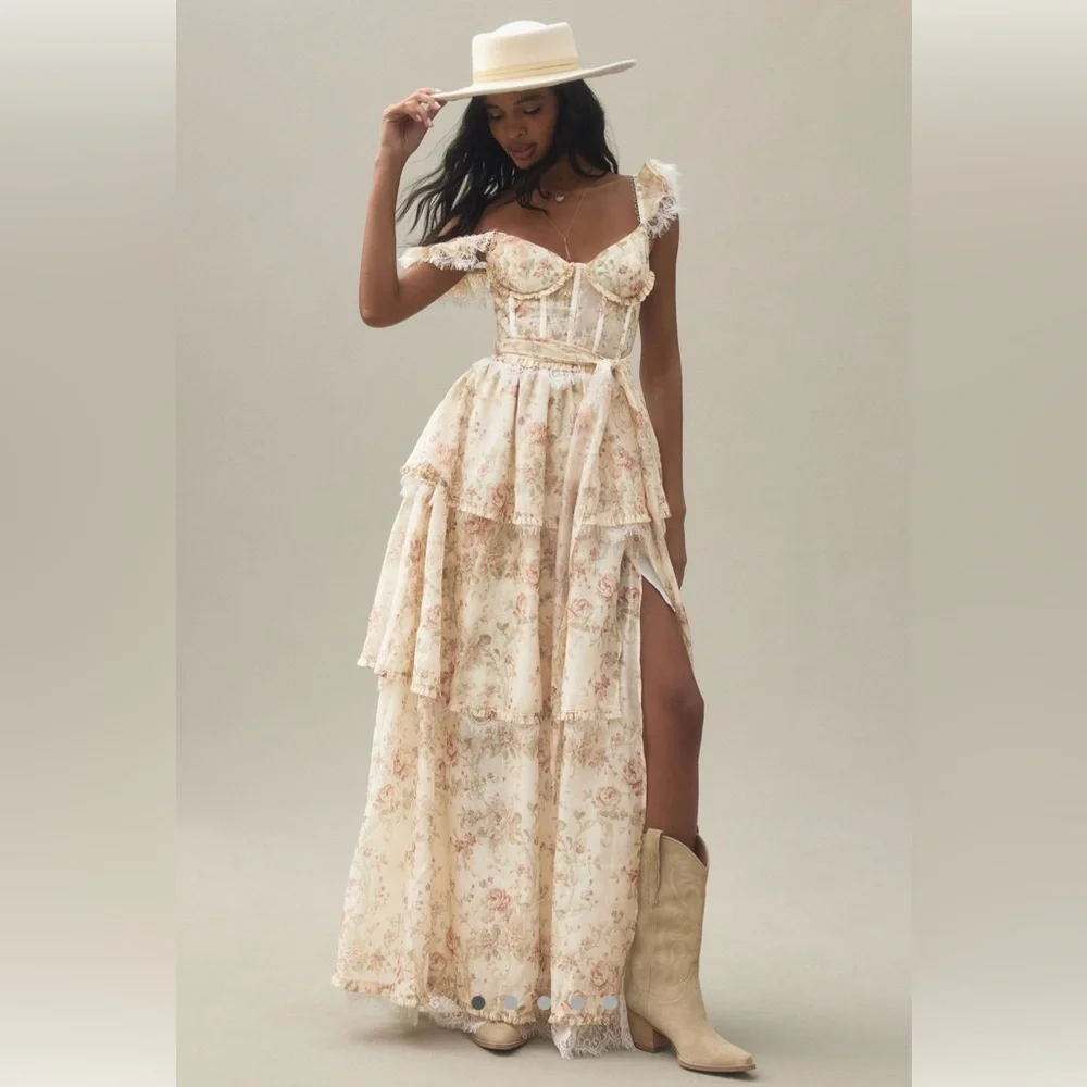 V Chapman Jolie Dress - Size 4 - Picture 1 of 9